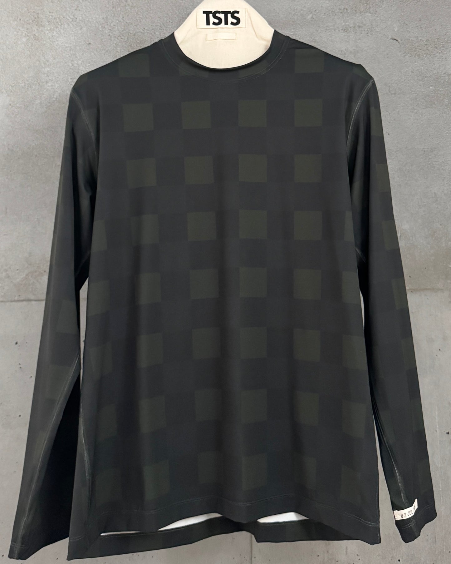 RECYCLED POLYESTER L/S T-SHIRT