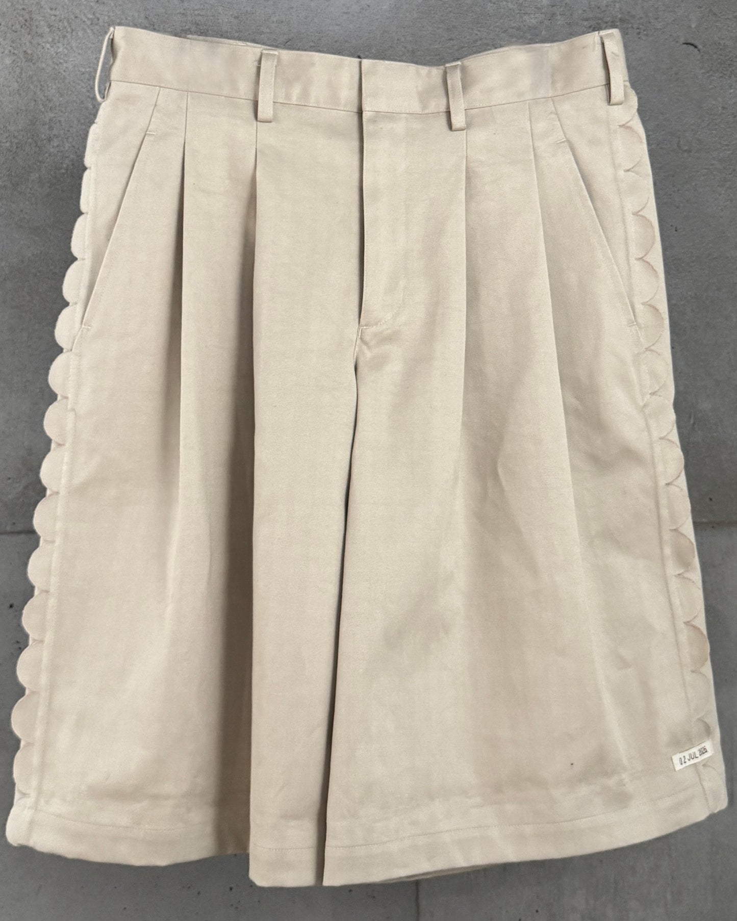 SPEECH BUBBLES SHORT PANTS